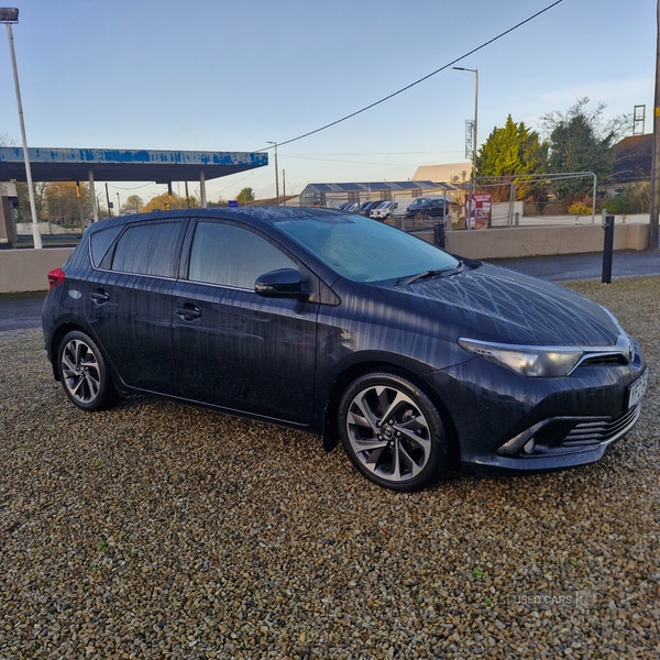Used Toyota Auris 2015 for sale - 77009212: Photo 3