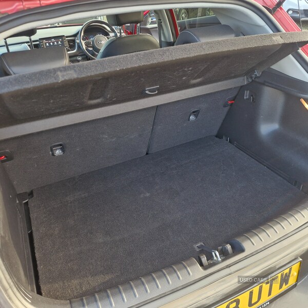 Used Kia Stonic 2018 for sale - 76562888: Photo 32