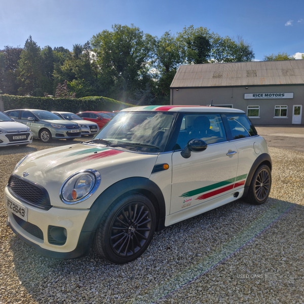 Used MINI Hatch 2011 for sale - 76095302: Photo 2