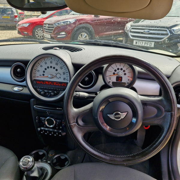 Used MINI Hatch 2011 for sale - 76095302: Photo 25