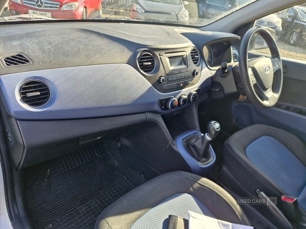 Used Hyundai i10 2016 for sale - 77958978: Photo 9