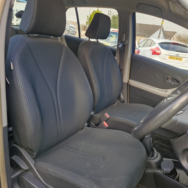 Used Toyota Yaris 2010 for sale - 77575605: Photo 10