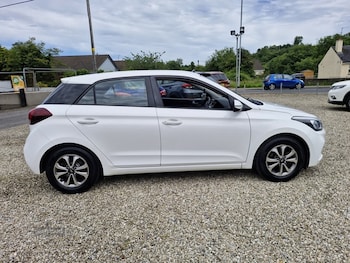 Used Hyundai i20 2019 for sale - 78989585: Photo