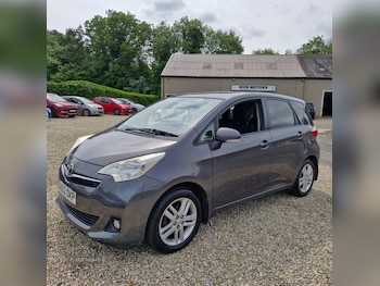 Toyota - Verso