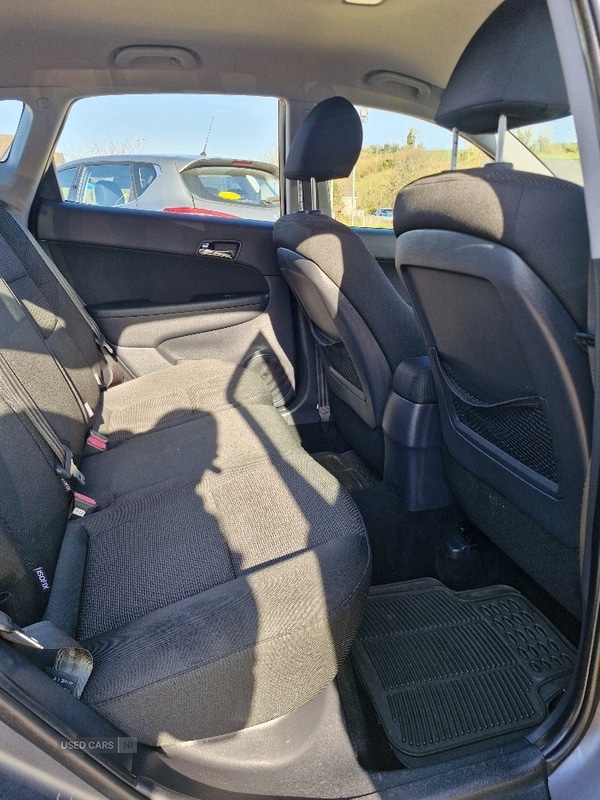 Used Hyundai i30 2010 for sale - 77958977: Photo 15
