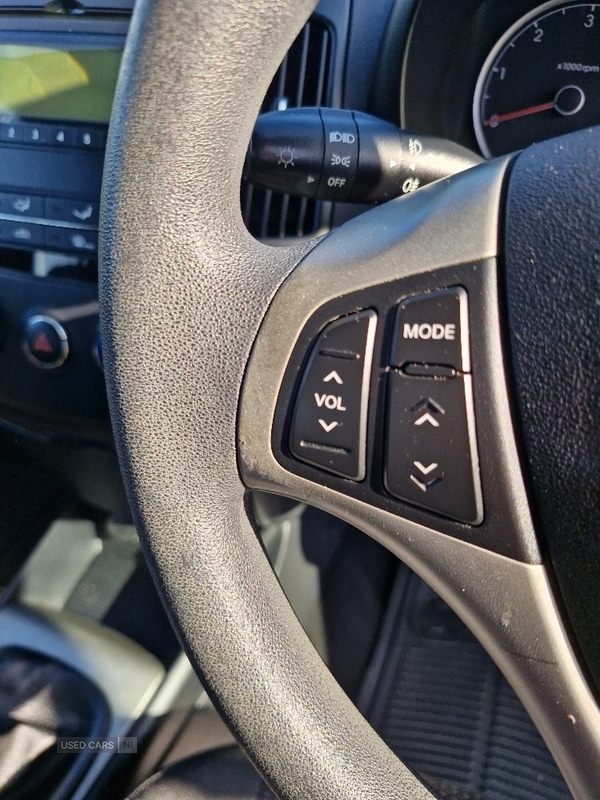 Used Hyundai i30 2010 for sale - 77958977: Photo 27