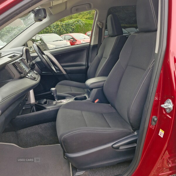 Used Toyota RAV4 2018 for sale - 76228392: Photo 15