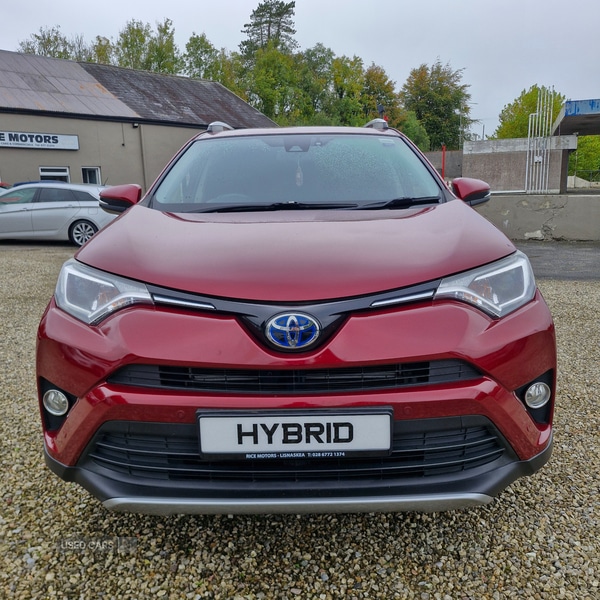 Used Toyota RAV4 2018 for sale - 76228392: Photo 2