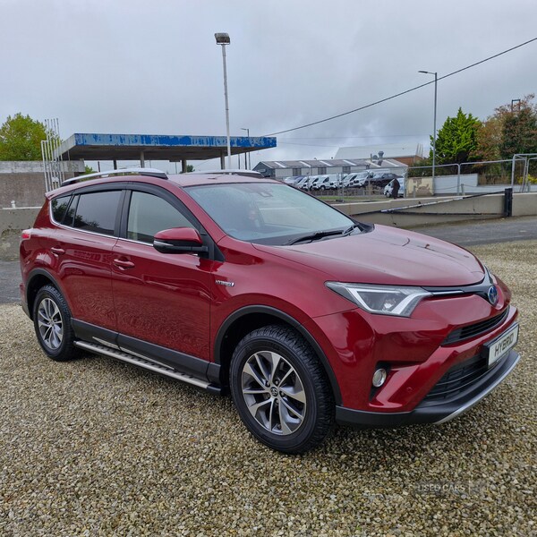 Used Toyota RAV4 2018 for sale - 76228392: Photo 3