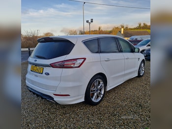 Used Ford S-Max 2017 for sale - 76965787: Photo
