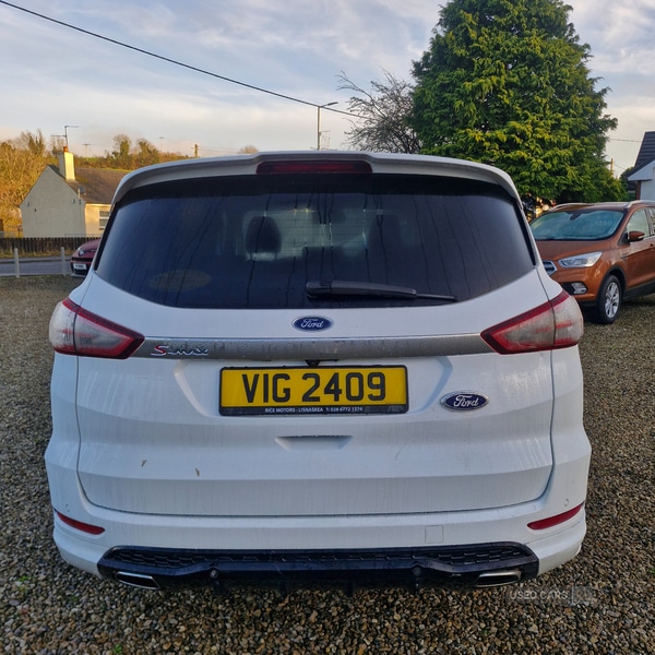 Used Ford S-Max 2017 for sale - 76965787: Photo 5