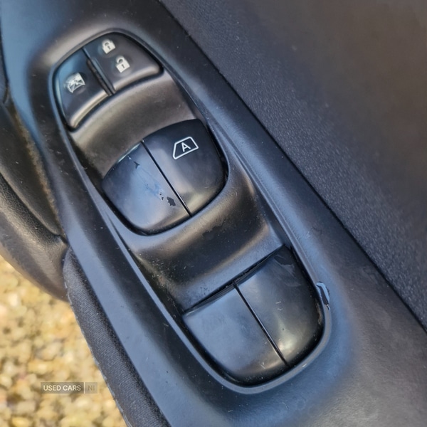 Used Nissan Qashqai 2016 for sale - 76562882: Photo 24