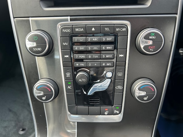 Used Volvo S60 2013 for sale - 72488882: Photo 17