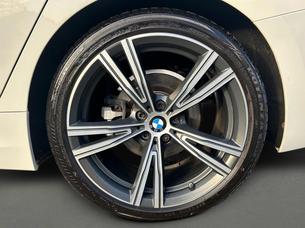 Used BMW 3 Series 2019 for sale - 76652852: Photo 24