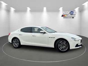 2017 - V6d 4dr Auto [Luxury Pack]