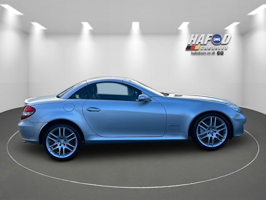 Used Mercedes-Benz SLK 2007 for sale - 76541521: Photo 9