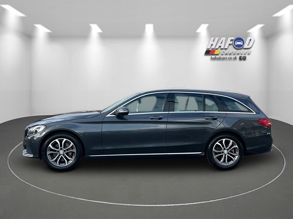 Used Mercedes-Benz C Class 2015 for sale - 75770614: Photo 5