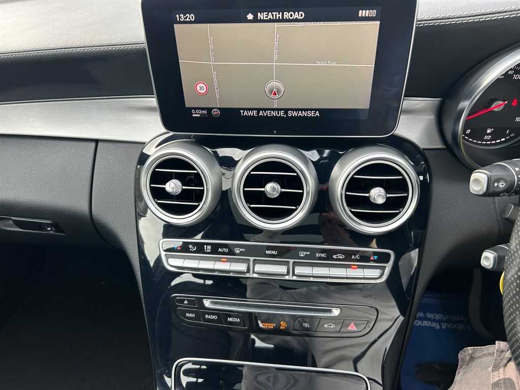 Used Mercedes-Benz C Class 2014 for sale - 76541523: Photo 21