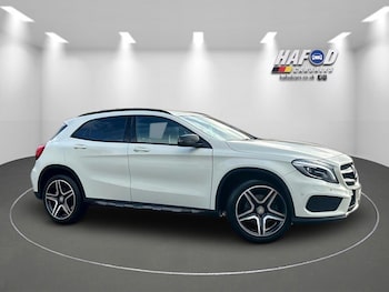 Mercedes-Benz - GLA