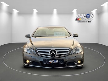 Used Mercedes-Benz E Class 2010 for sale - 76731878: Photo