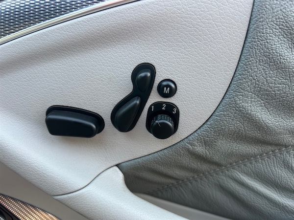 Used Mercedes-Benz CLK 2005 for sale - 75053459: Photo 12