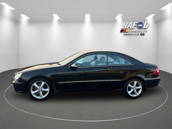 Used Mercedes-Benz CLK 2005 for sale - 75053459: Photo 5