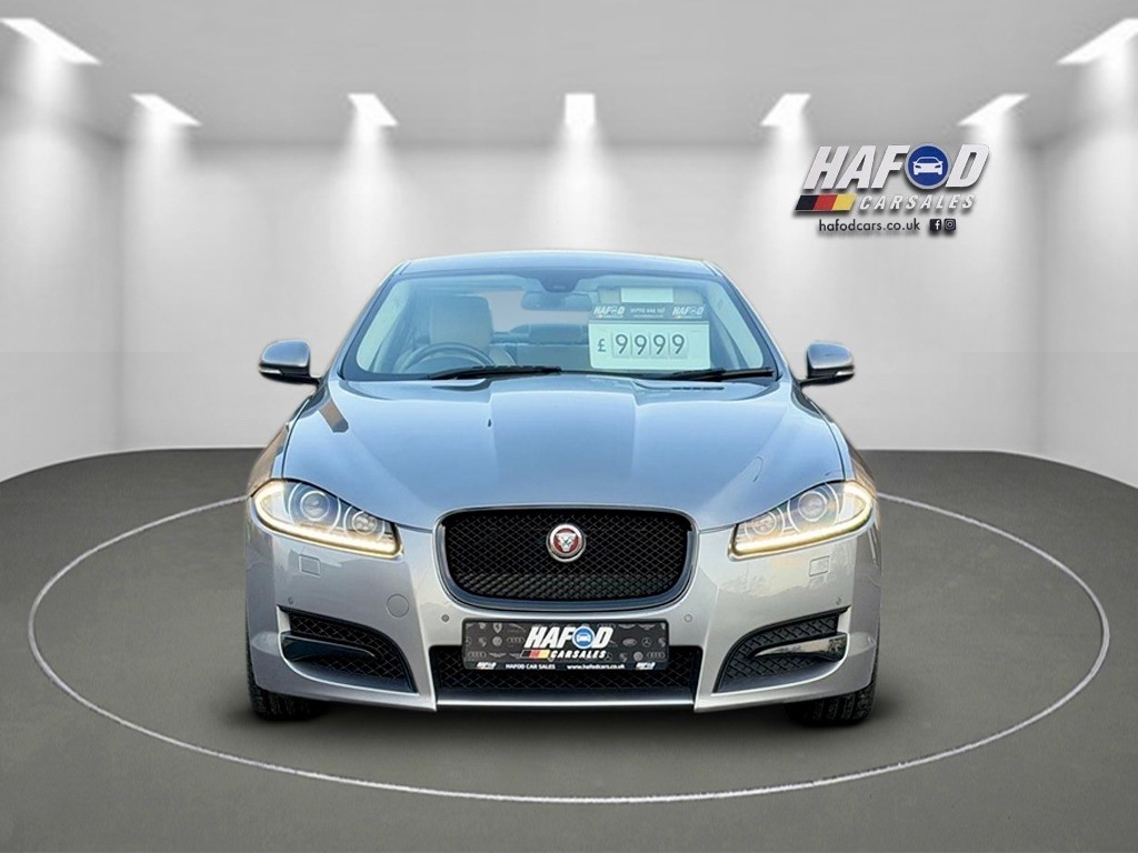 Used Jaguar XF 2014 for sale - 77540131: Photo 2