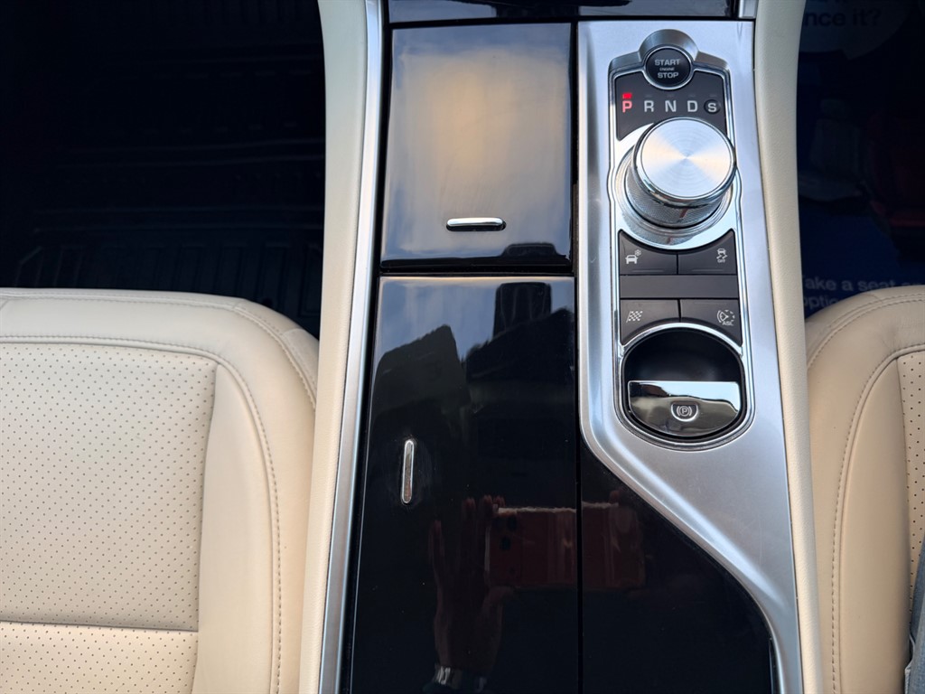 Used Jaguar XF 2014 for sale - 77540131: Photo 22