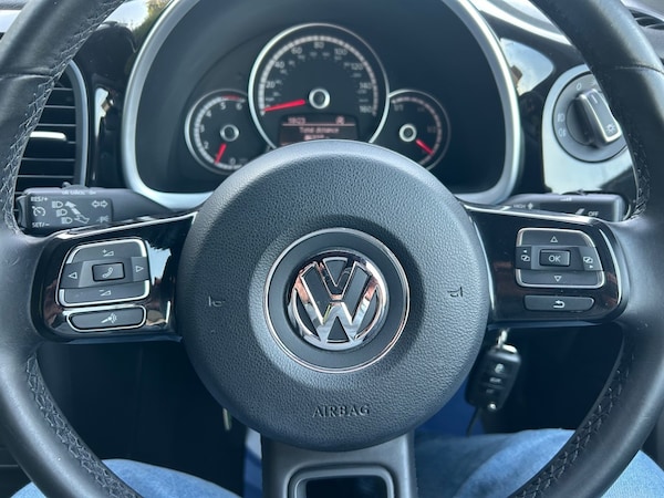Used Volkswagen Beetle 2016 for sale - 74250079: Photo 19