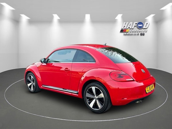 Used Volkswagen Beetle 2016 for sale - 74250079: Photo 6
