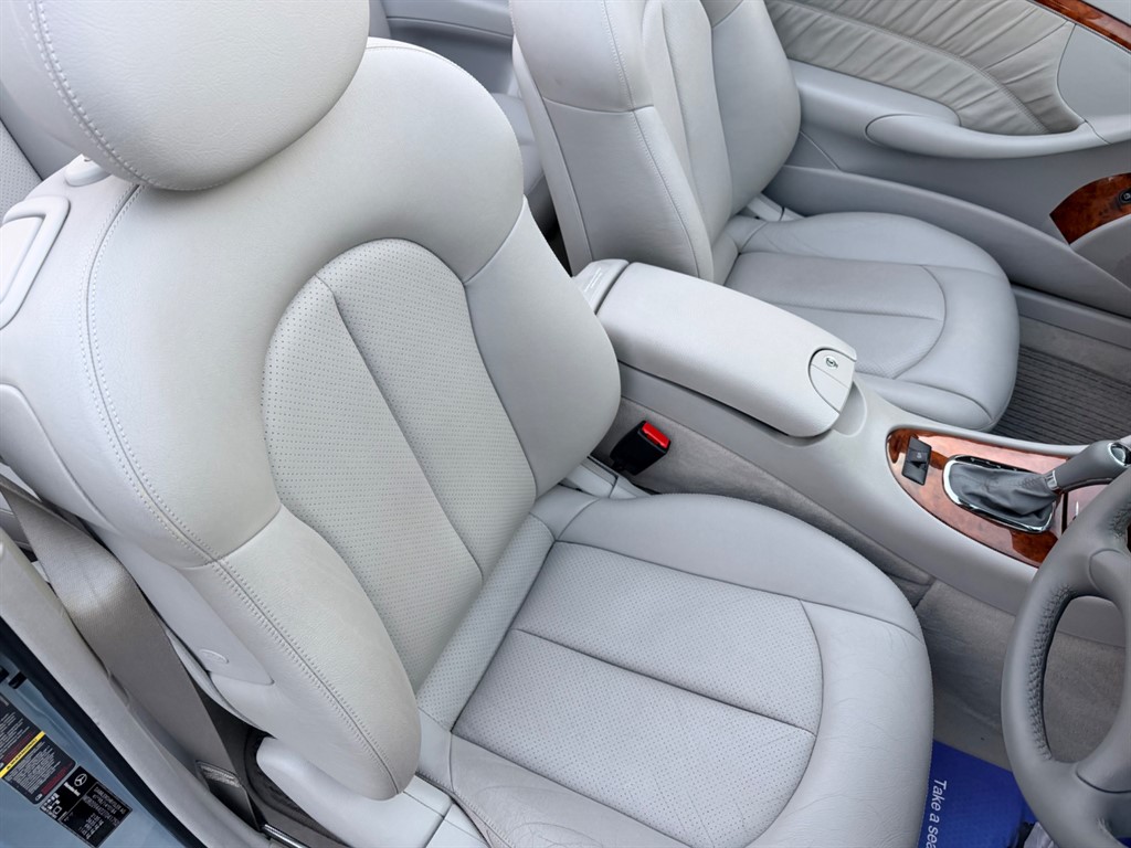 Used Mercedes-Benz CLK 2004 for sale - 77210754: Photo 11