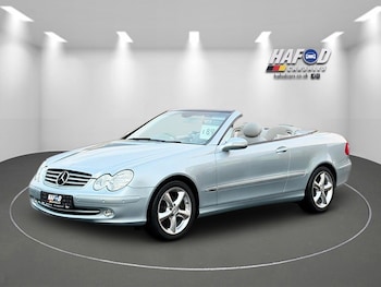Used Mercedes-Benz CLK 2004 for sale - 77210754: Photo