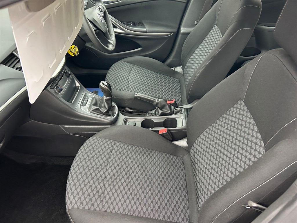 Used Vauxhall Astra 2018 for sale - 76541518: Photo 13