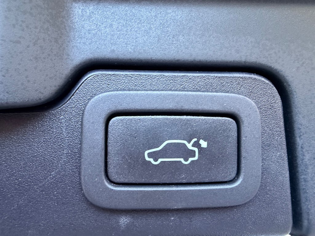 Used Land Rover Range Rover Evoque 2015 for sale - 77885654: Photo 14