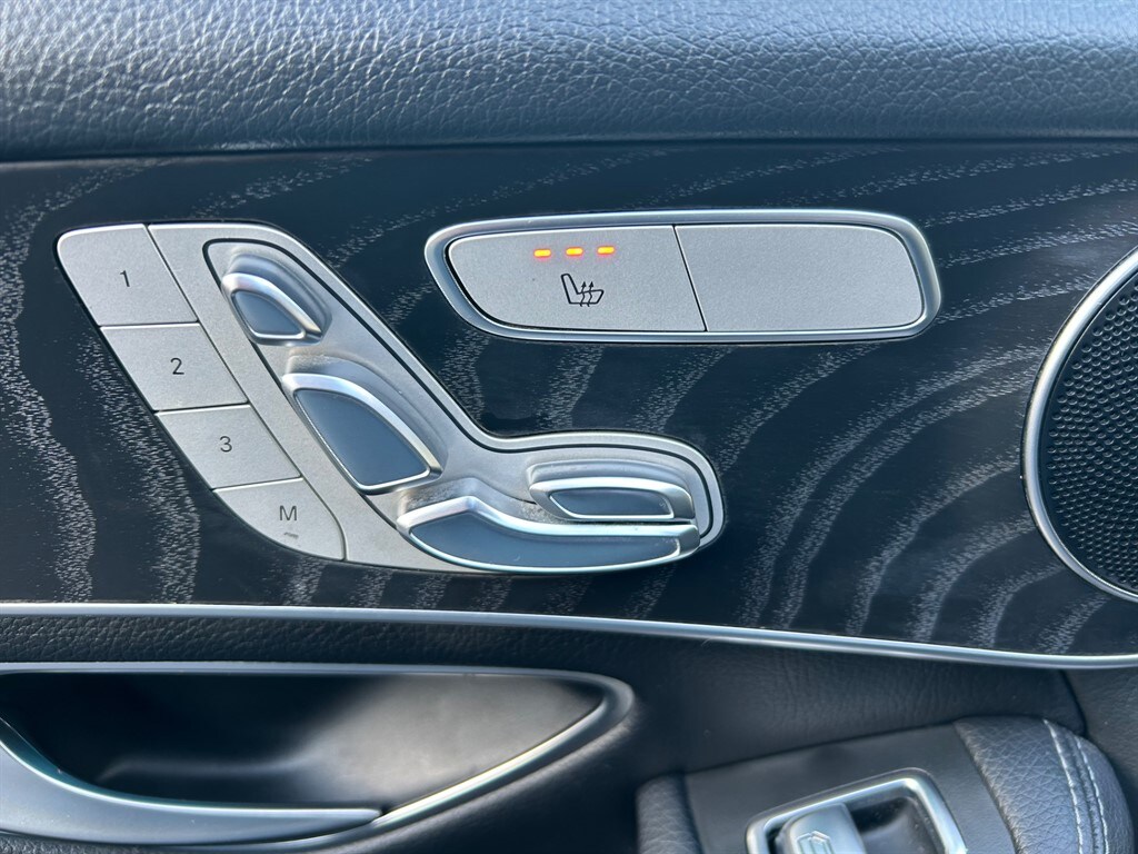 Used Mercedes-Benz GLC 2016 for sale - 76541519: Photo 19