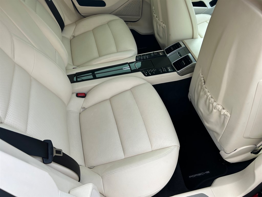 Used Porsche Panamera 2014 for sale - 76541514: Photo 14