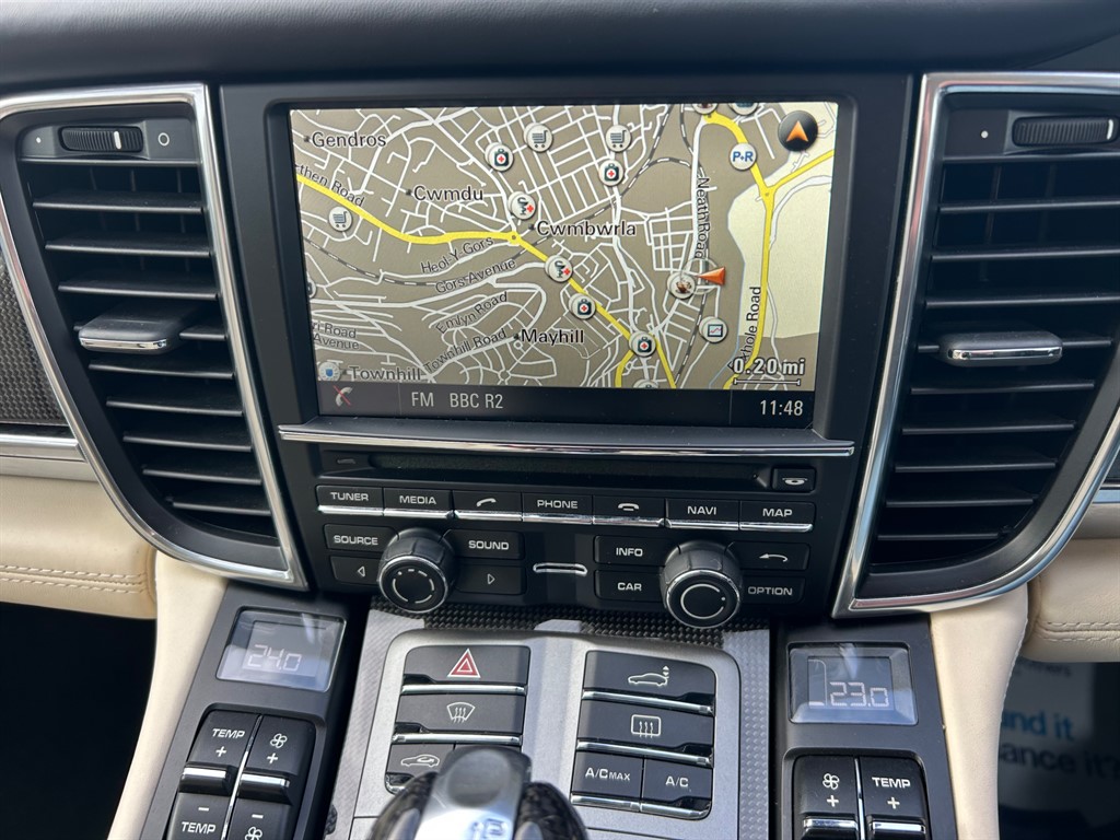 Used Porsche Panamera 2014 for sale - 76541514: Photo 24