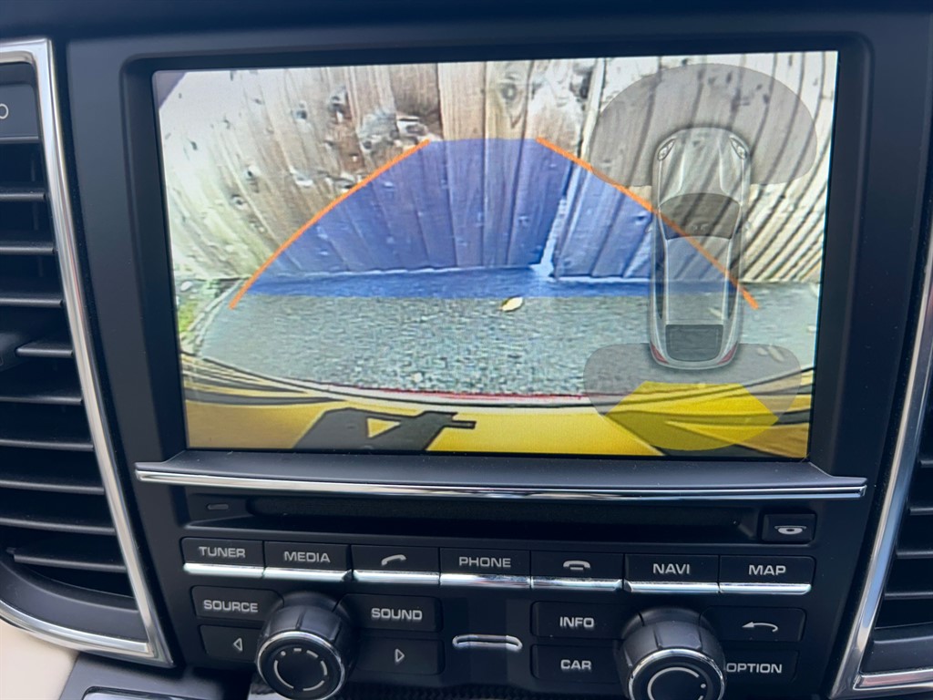 Used Porsche Panamera 2014 for sale - 76541514: Photo 25