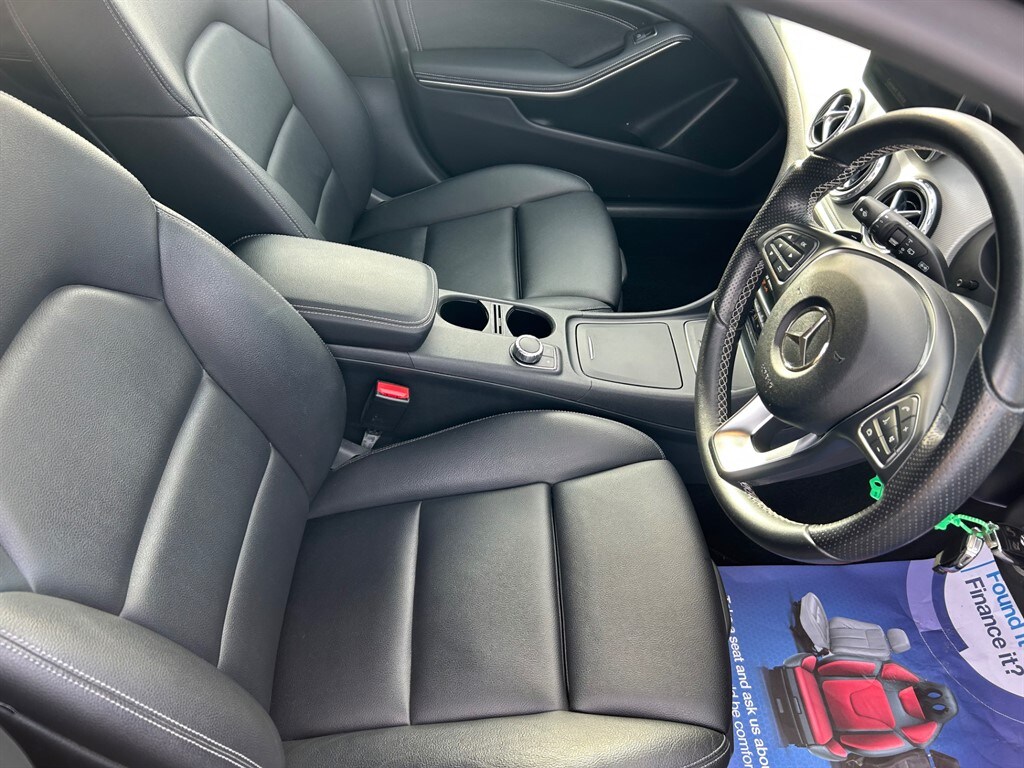 Used Mercedes-Benz 200 2016 for sale - 76541527: Photo 10