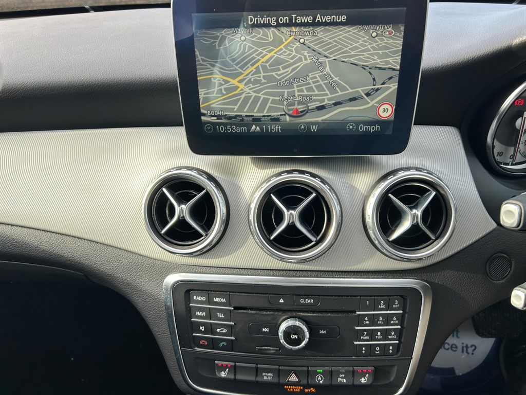 Used Mercedes-Benz 200 2016 for sale - 76541527: Photo 18