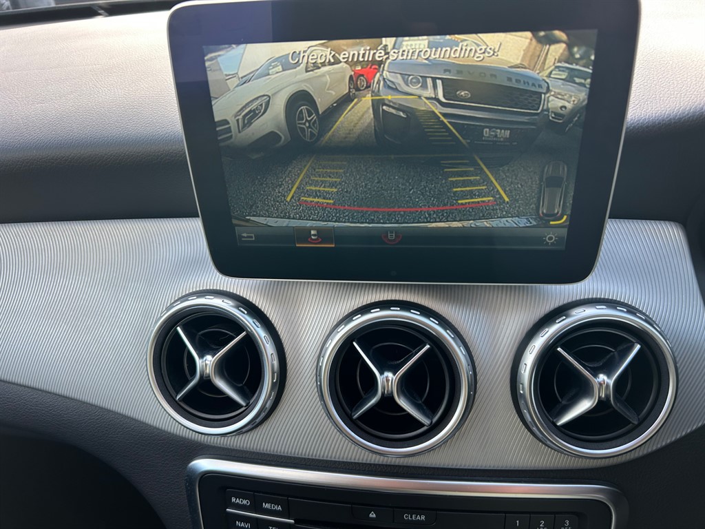 Used Mercedes-Benz 200 2016 for sale - 76541527: Photo 19