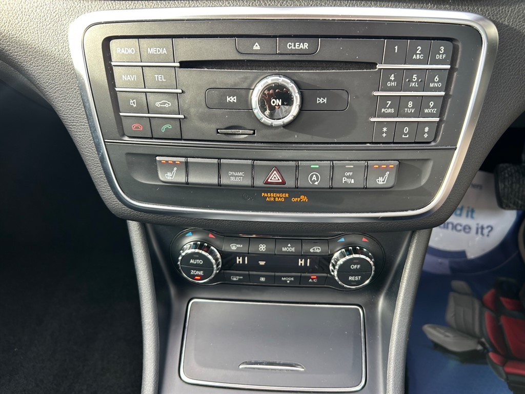 Used Mercedes-Benz 200 2016 for sale - 76541527: Photo 20