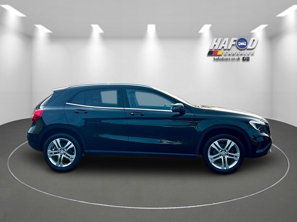 Used Mercedes-Benz 200 2016 for sale - 76541527: Photo 9