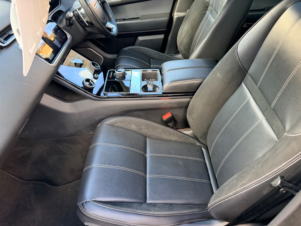 Used Land Rover Range Rover Velar 2018 for sale - 78187230: Photo 17