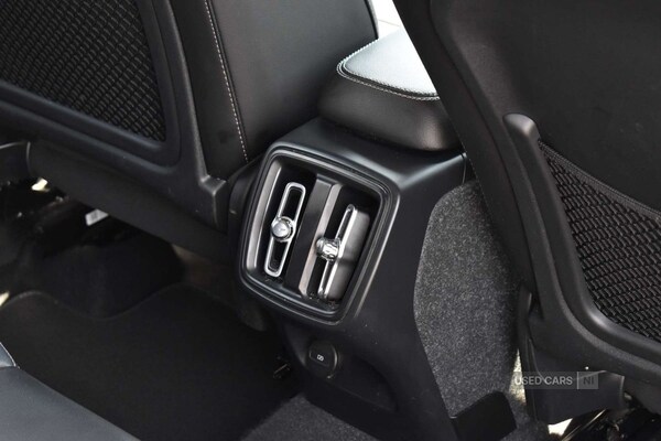 Used Volvo XC40 2022 for sale - 74889438: Photo 16