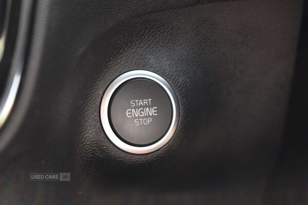 Used Volvo XC40 2022 for sale - 74889438: Photo 32