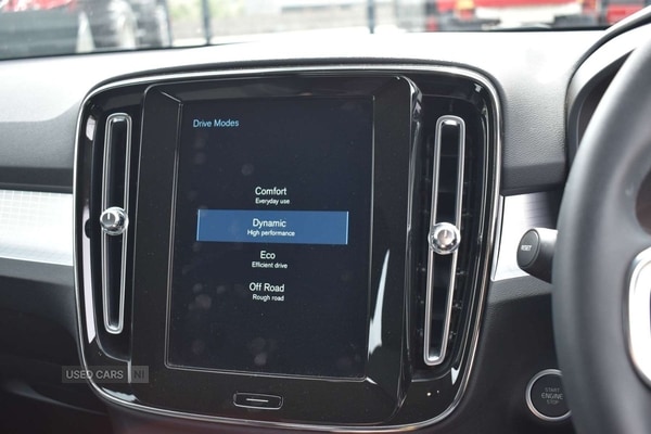Used Volvo XC40 2022 for sale - 74554657: Photo 43