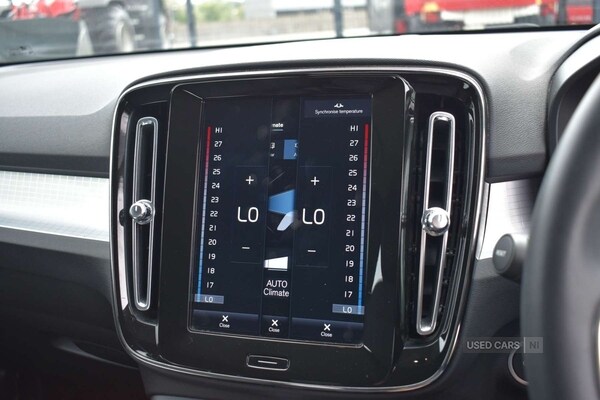 Used Volvo XC40 2022 for sale - 74522251: Photo 40