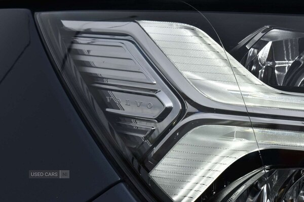 Used Volvo XC40 2022 for sale - 74522251: Photo 5