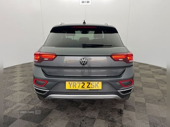 Used Volkswagen T-Roc 2022 for sale - 76825277: Photo